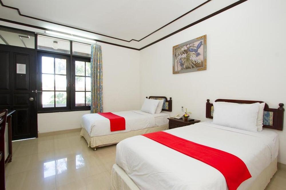 Hotel Oranjje Denpasar  Ngoại thất bức ảnh