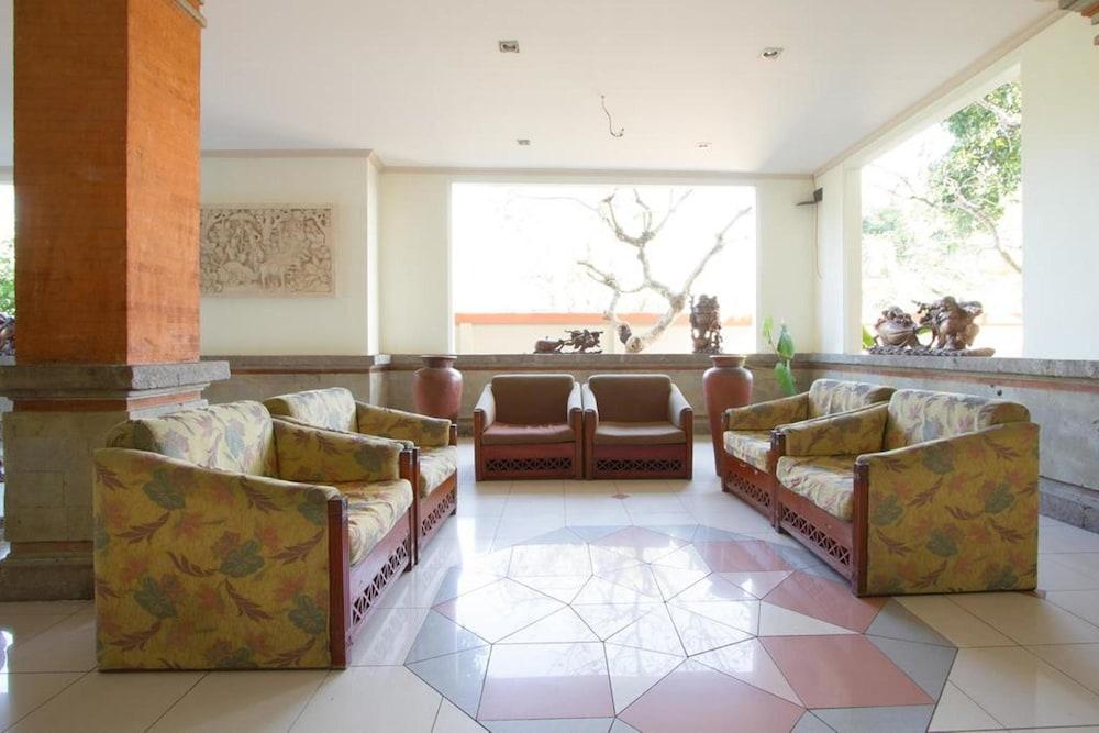 Hotel Oranjje Denpasar  Ngoại thất bức ảnh