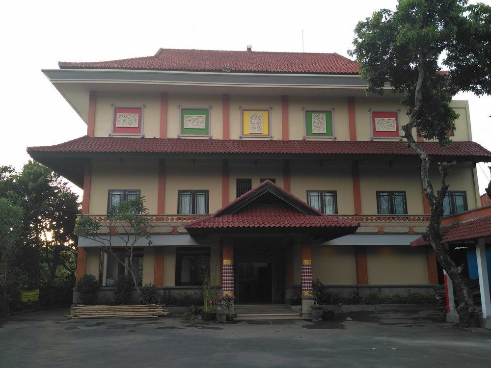 Hotel Oranjje Denpasar  Ngoại thất bức ảnh